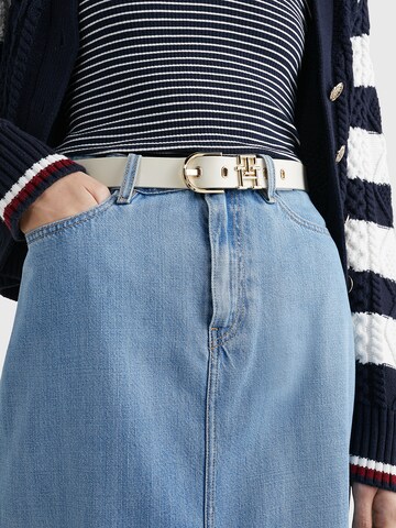 Ceinture TOMMY HILFIGER en blanc : devant