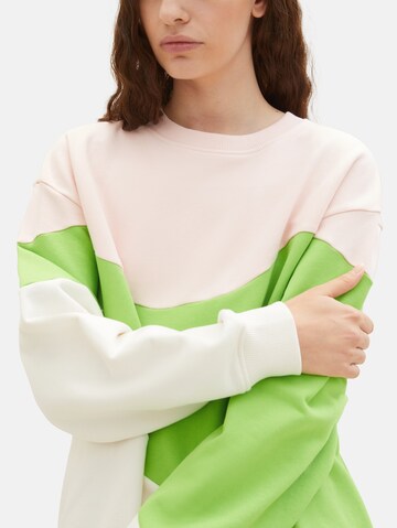 TOM TAILOR DENIM Sweatshirt in Grün