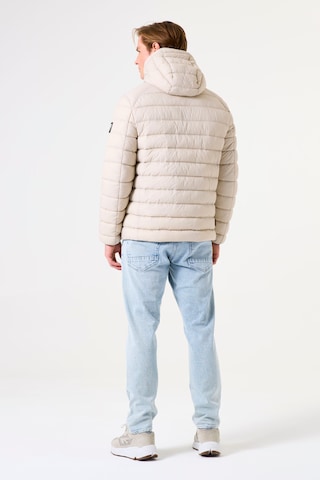 GARCIA Kevad-sügisjope, värv valge