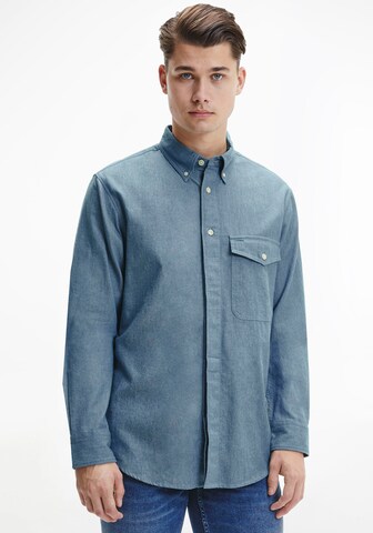 Coupe regular Chemise TOMMY HILFIGER en bleu : devant