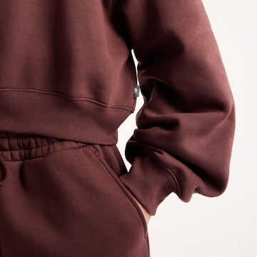 new balance Sweatshirt 'Trackside Fleece Crew' in Red