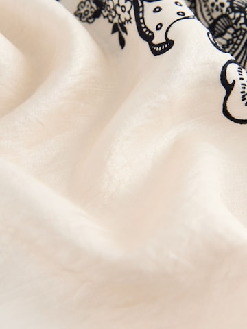 Next Blouse in Beige