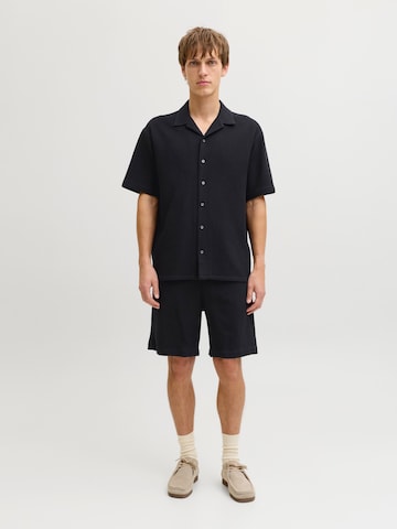 Fit confort Chemise 'JREBKORSO' JJ Rebel en noir