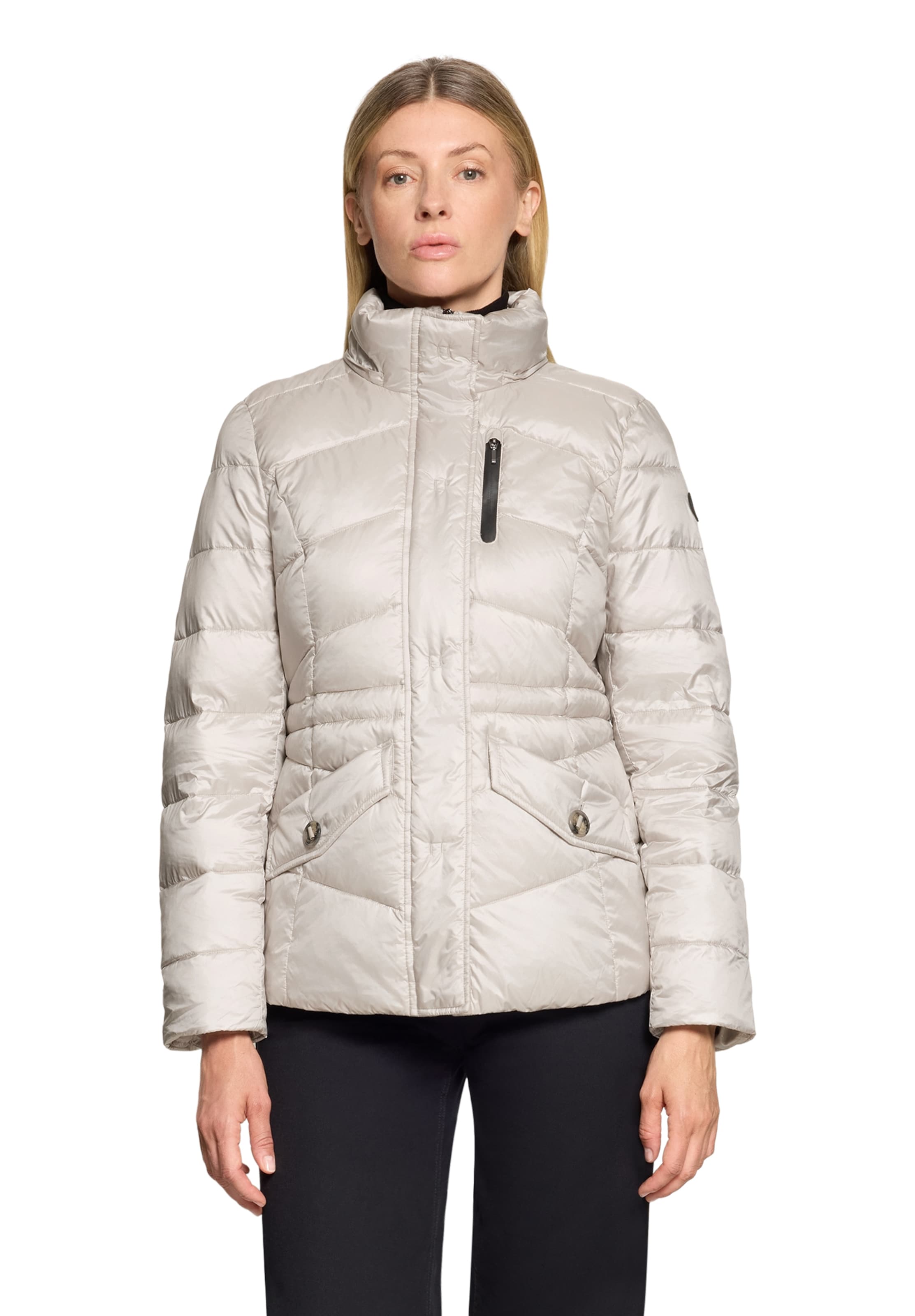 GIL BRET Between-Season Jacket in White