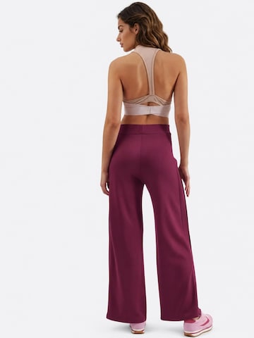 Lady Bersan Trousers 'Jogginghose' in Red