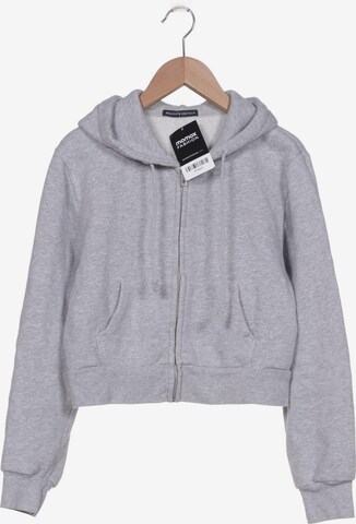 Brandy Melville Sweatshirt & Zip-Up Hoodie in S in Grey: front