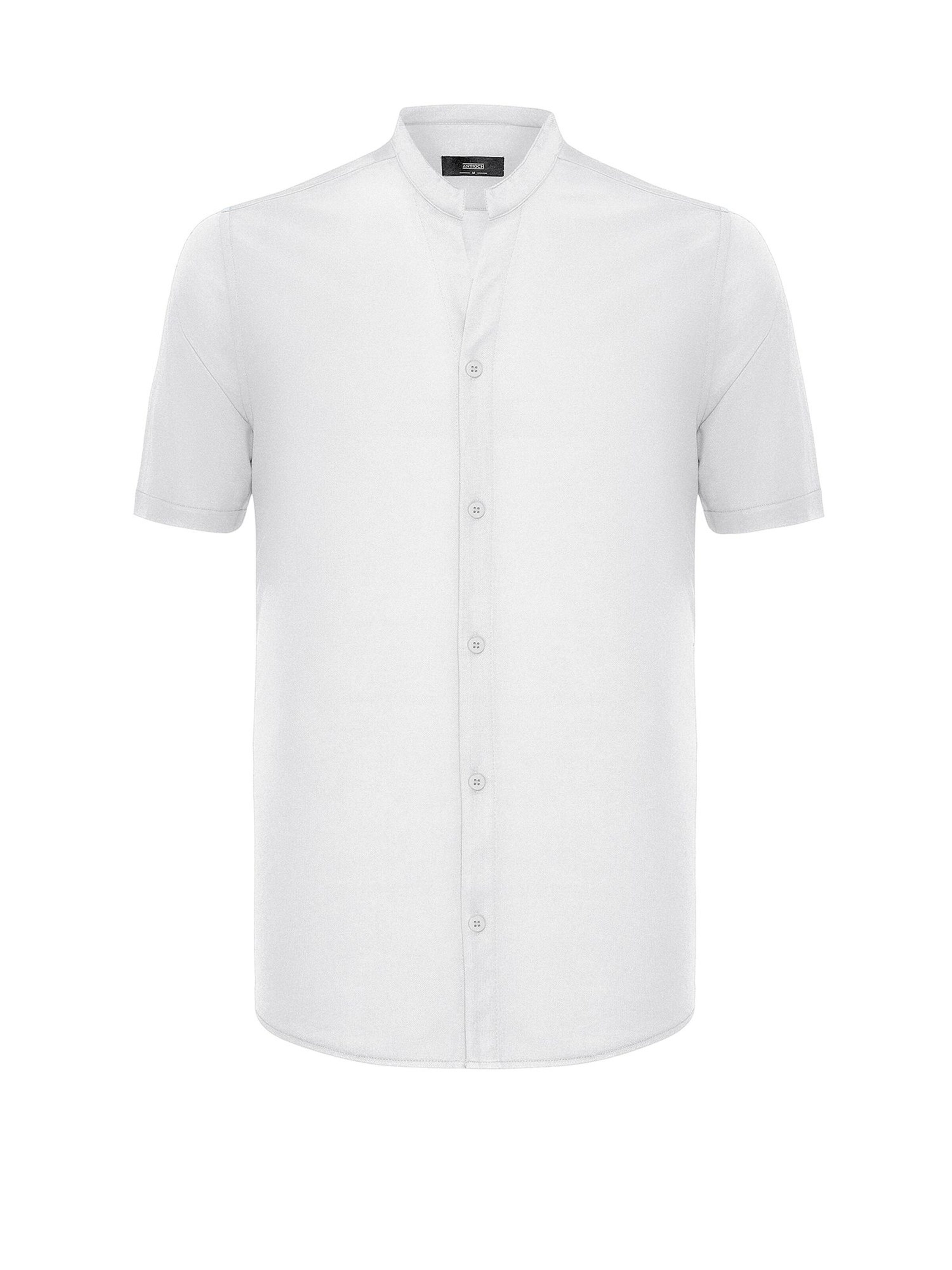 Antioch Regular fit Button Up Shirt in White: front