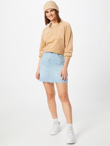 PIECES Sweatshirt 'Lillo' in Beige