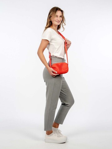 Suri Frey Crossbody Bag 'Evy' in Orange: front