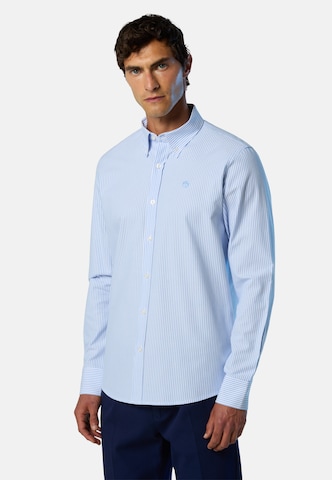 Coupe regular Chemise North Sails en bleu : devant