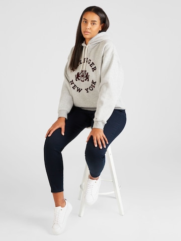 Tommy Hilfiger Curve Sweatshirt in Grau