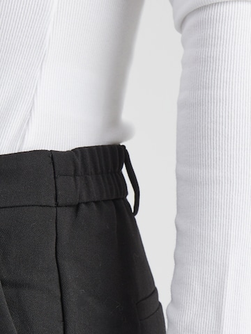 Peppercorn - regular Pantalón 'Delia' en negro