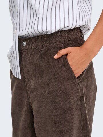 ONLY - regular Pantalón 'ONLFLORA' en marrón