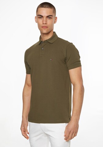 T-Shirt TOMMY HILFIGER en vert : devant