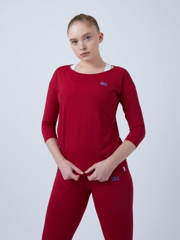 SPORTKIND Performance Shirt '3/4 Loose Fit' in Red: front