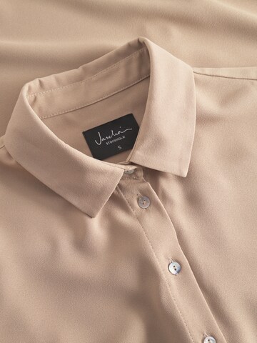 Abito camicia 'Joplin' di Jascha Stockholm in grigio