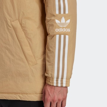 ADIDAS ORIGINALS Overgangsjakke 'Adicolor' i beige