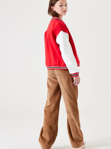 GARCIA Between-Season Jacket in Red
