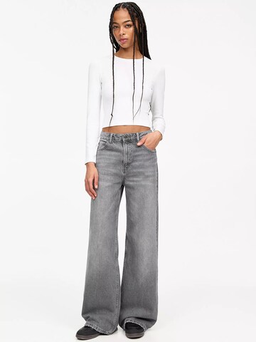 T-shirt Pull&Bear en blanc