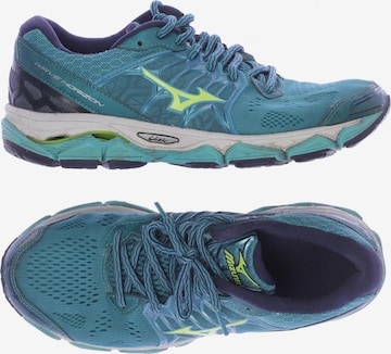 MIZUNO Sneakers & Trainers in 39 in Green: front