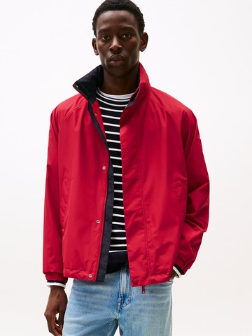 TOMMY HILFIGER Between-season jacket 'Regatta' in Red: front