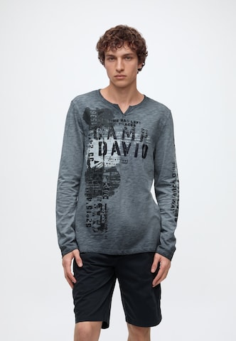CAMP DAVID Shirt in Grey: front