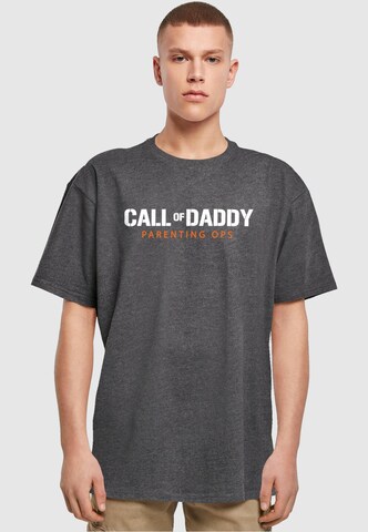 Merchcode Shirt 'Fathers Day - Call of Daddy' in Grau: predná strana