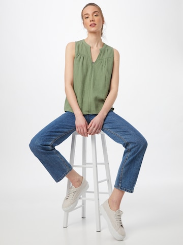 GAP Top | zelena barva