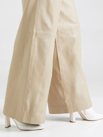 REMAIN Wide leg Byxa i beige