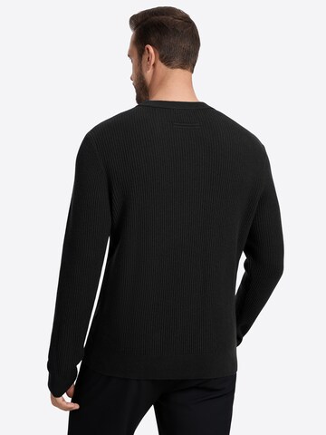 Vantory Sweater in Black
