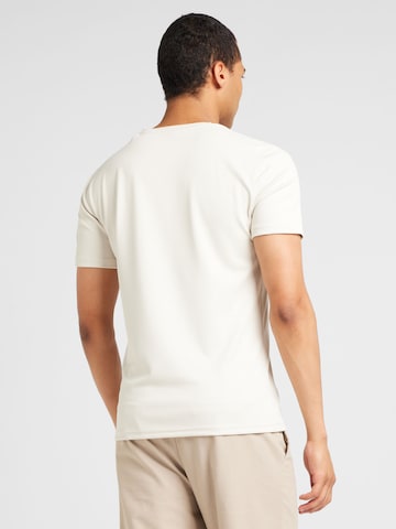 GUESS T-Shirt in Grau