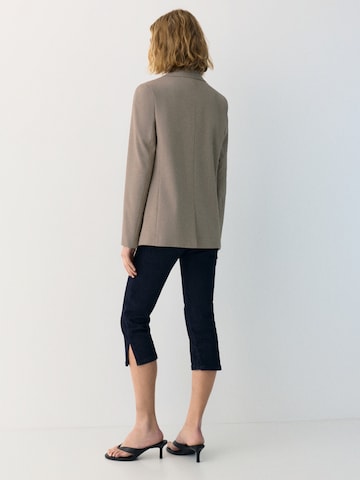 Sacou de la Pull&Bear pe gri