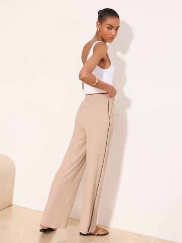 Lipsy Regular Pants in Beige