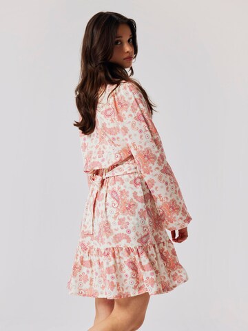 Robe NAME IT en rose