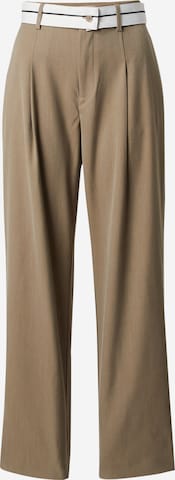 mbym Regular Pleat-Front Pants 'Vandana' in Brown: front