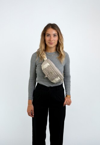 Marsupio 'Devin' di Johnny Urban in beige