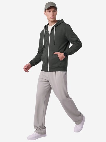 Tenue d'intérieur 'Dreiteiliges Set' Tommy Life en vert