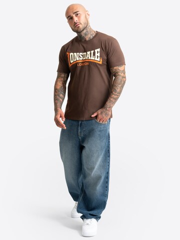 LONSDALE Bluser & t-shirts i brun
