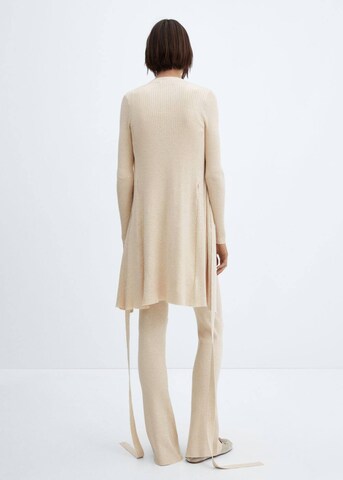 MANGO Flared Broek in Beige