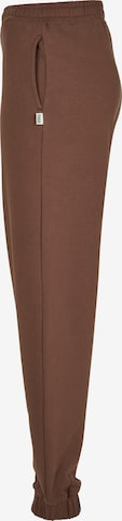 Urban Classics Tapered Trousers in Brown