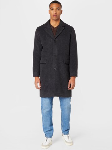 Manteau d’hiver 'Joseph' Won Hundred en gris : devant