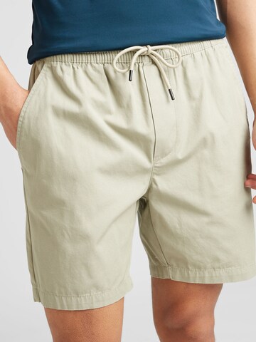 Only & Sons Regular Shorts 'TEL' in Grün