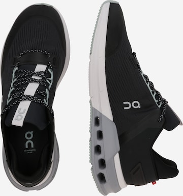 Scarpa da corsa 'Cloudnova Flux' di On in nero