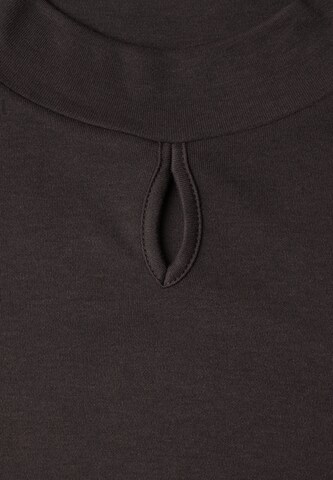 Tricou de la STREET ONE pe maro