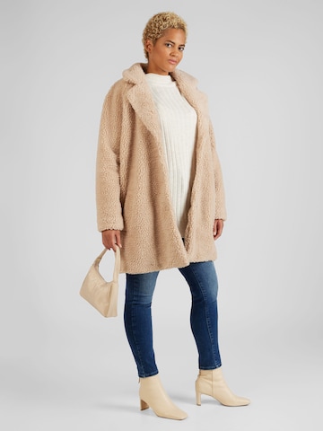 Manteau mi-saison 'New Aurelia' ONLY Carmakoma en beige