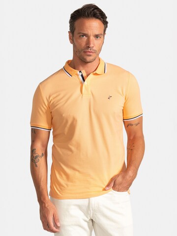 T-Shirt Jacey Quinn en orange : devant