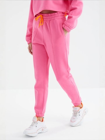 Tommy Life Treeningdress 'Aktive Sets', värv roosa