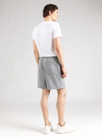 GAP - Loosefit Pantalón 'ESSENTIAL' en gris: atrás
