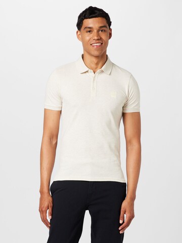 T-Shirt 'Passenger' BOSS en beige : devant