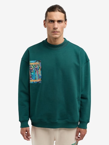 Carlo Colucci Sweatshirt 'De Stermich' in Green: front